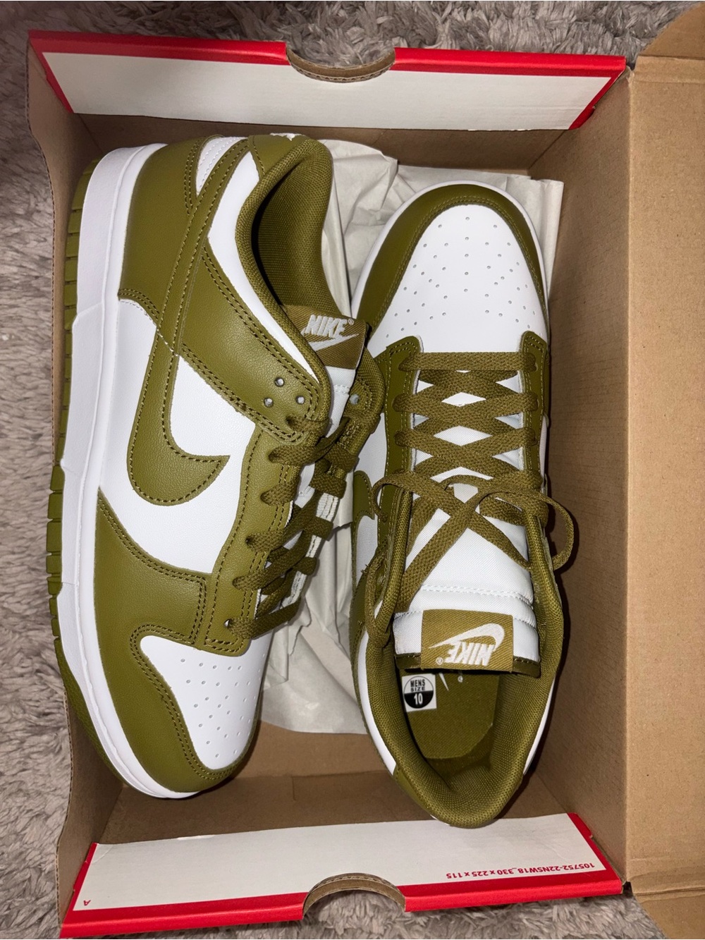 Nike Men’s Low-Top Sneakers - Olive Green/White